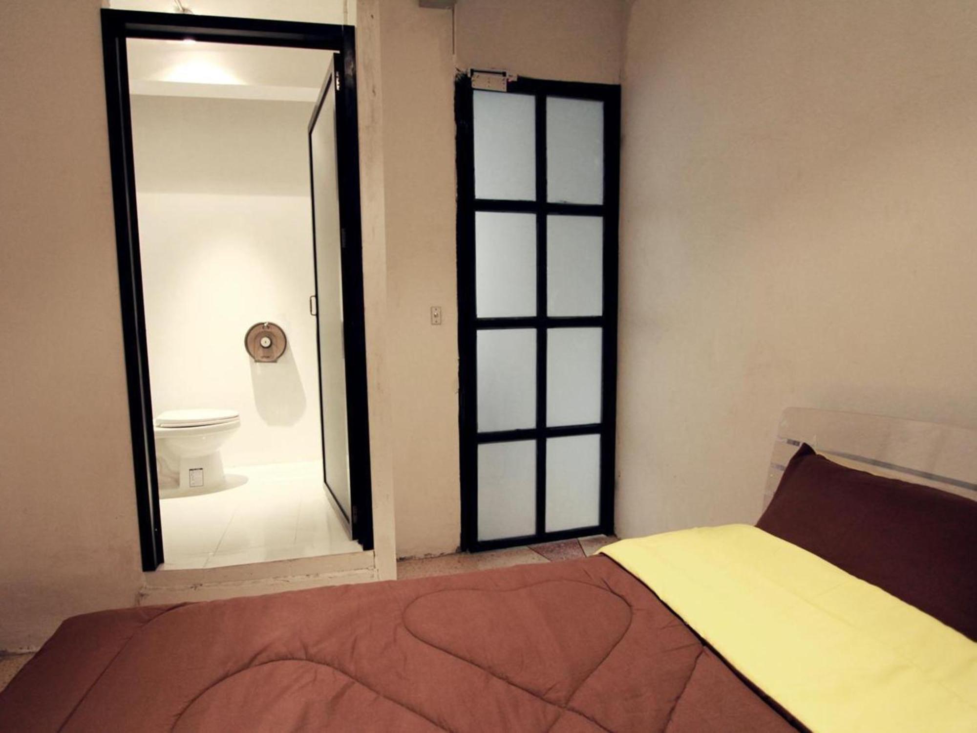 Bangkok Hub Hostel Eksteriør billede
